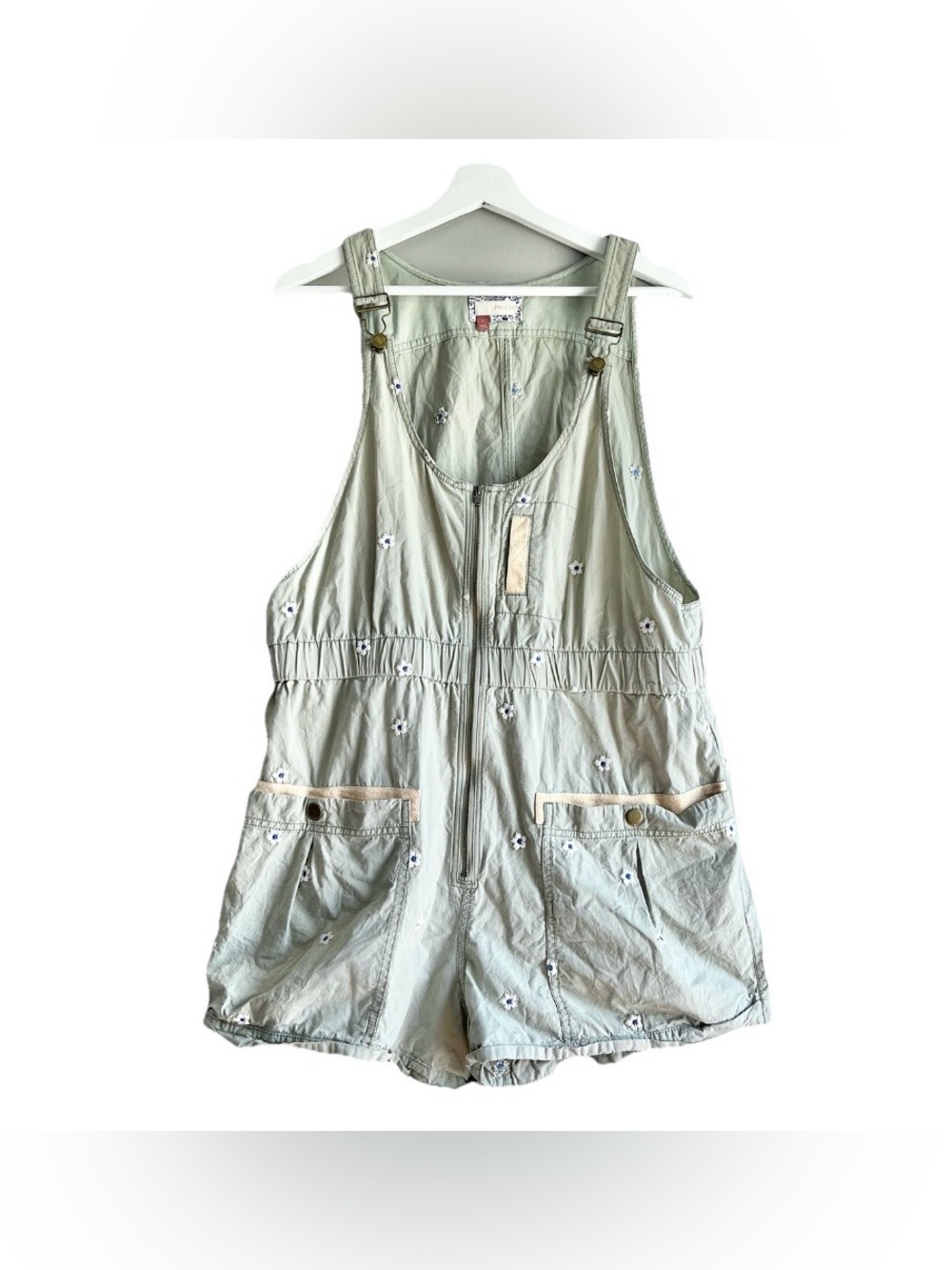 Anthropologie Pilcro Dessa romper large green overalls shorts embroidered floral - Picture 2 of 11